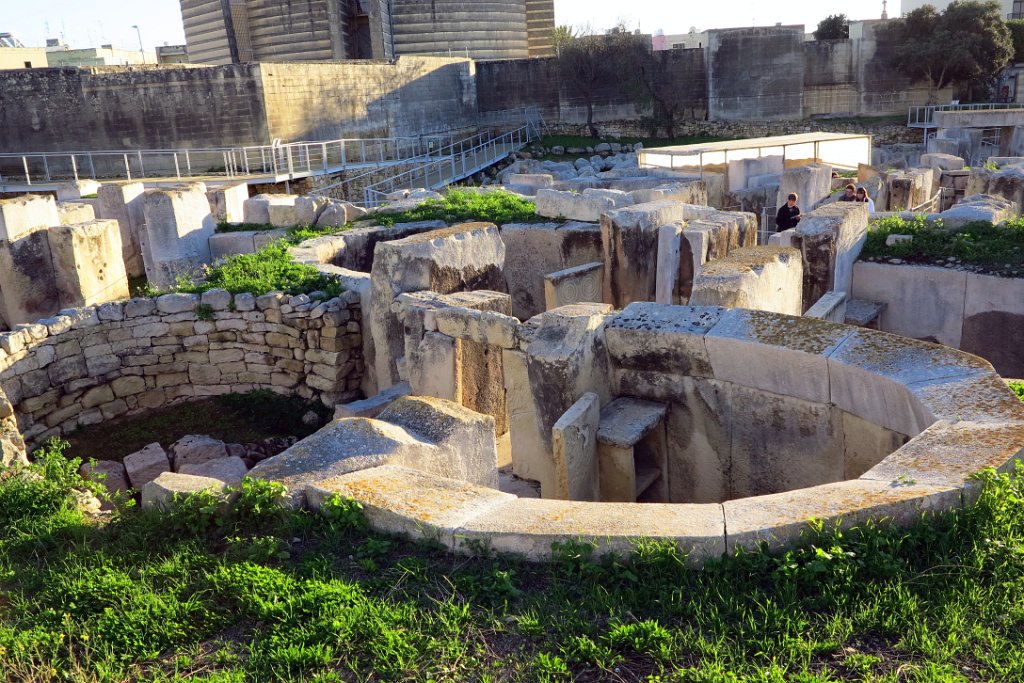 17 TARXIEN.JPG